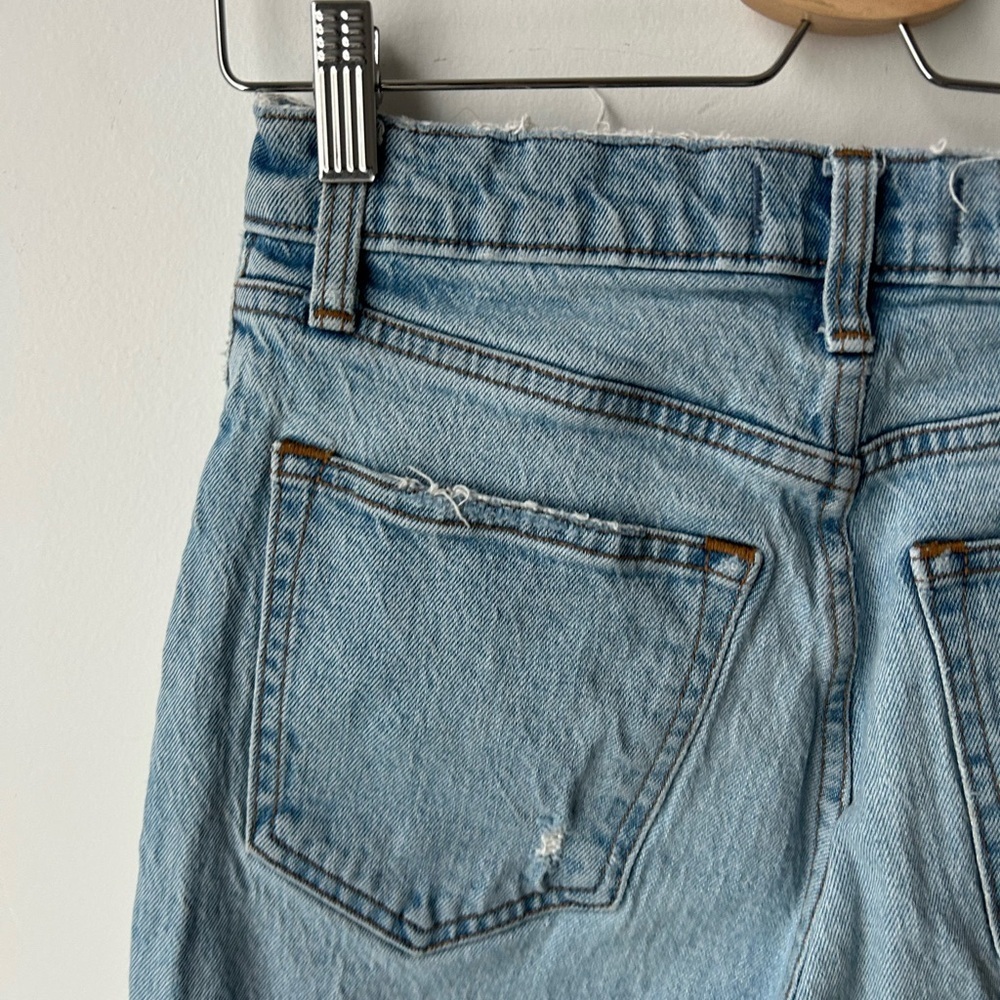 Abercrombie and Fitch the 90’s straight ultra high rise jeans - Picture 11 of 11